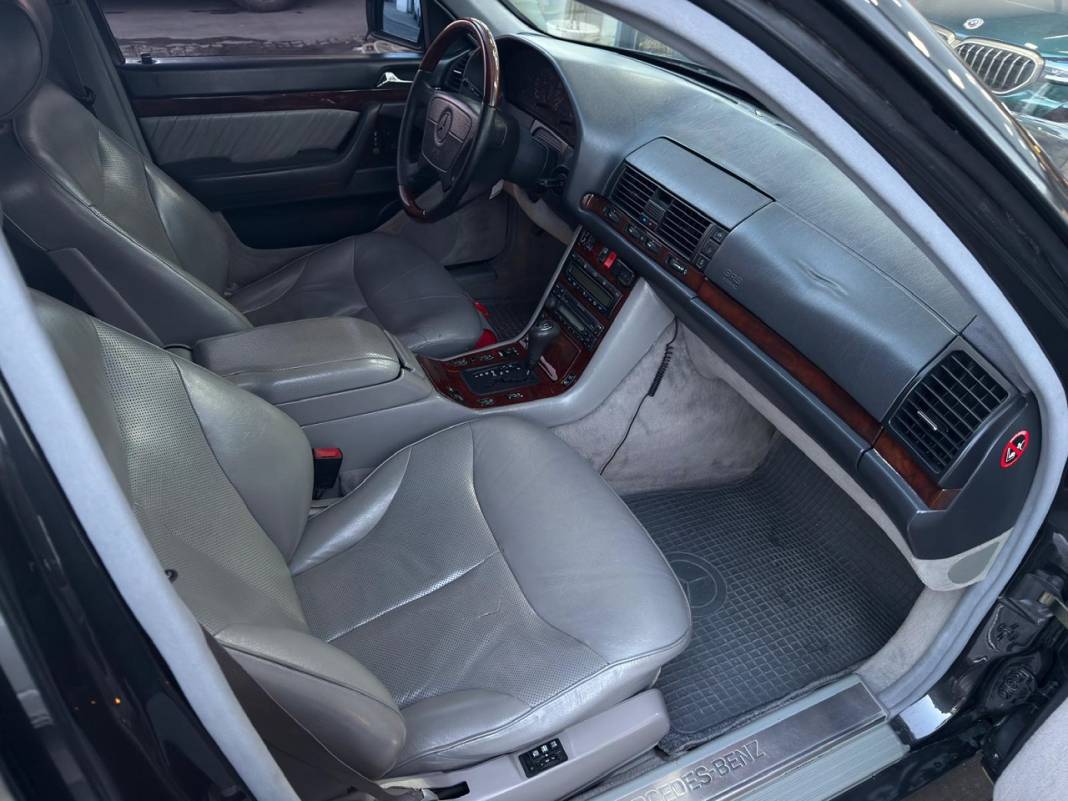 Milli Görüş Lideri Erbakan'ın makam aracı açık artırmayla satışa çıkarıldı 6